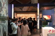 梦见含血百年典藏首渡重洋 124套英国工艺美术运动珍品亮相天津