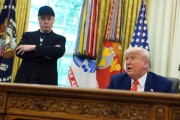 梦见含血马斯克：我进退两难