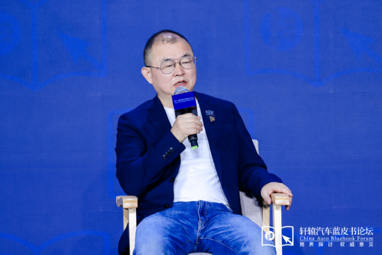 为什么(🙋)汽车行业要反内卷？贾可：既要配置高又要价格低，上帝都做不(🌶)了